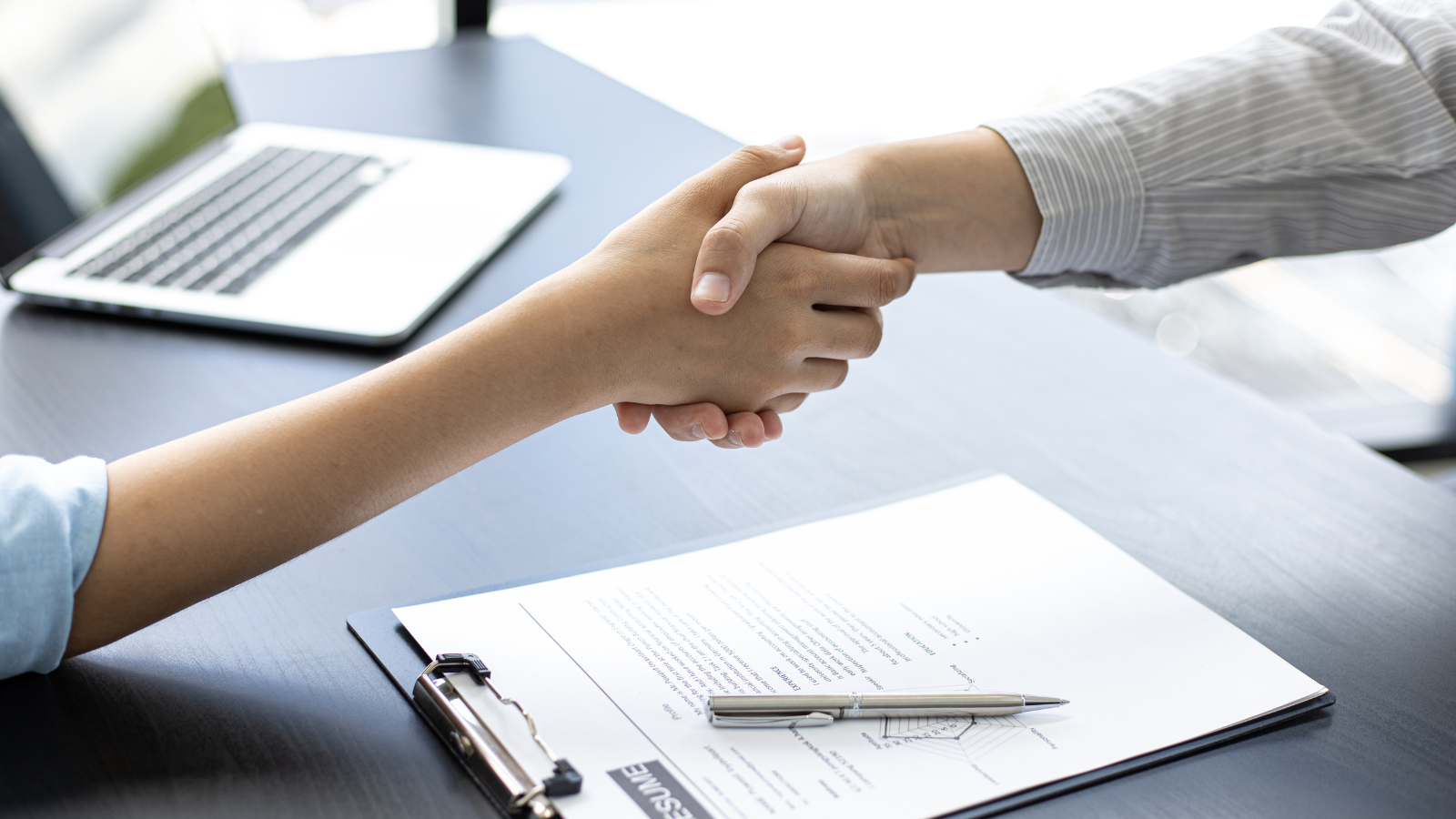 Tổng hợp những câu hỏi thường gặp giúp sinh viên hiểu rõ hơn về dịch vụ làm báo cáo thực tập