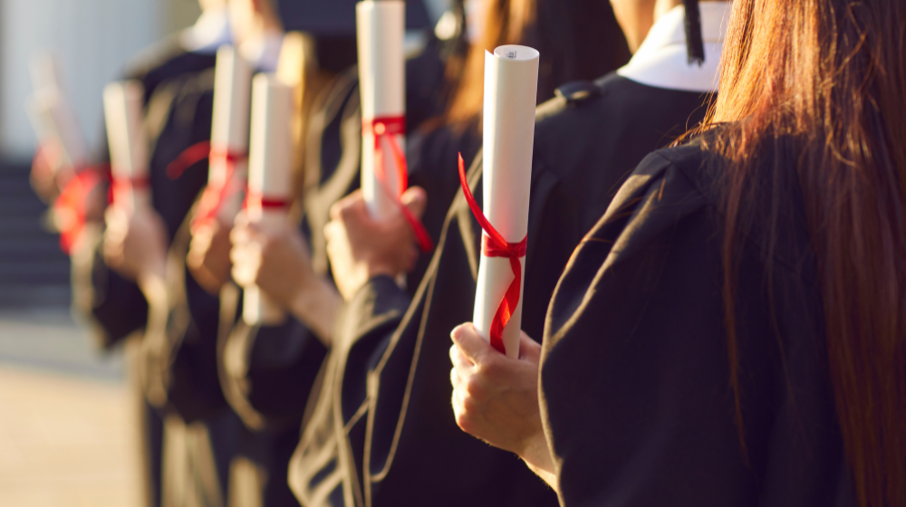 Khóa Luận Tốt Nghiệp UEL